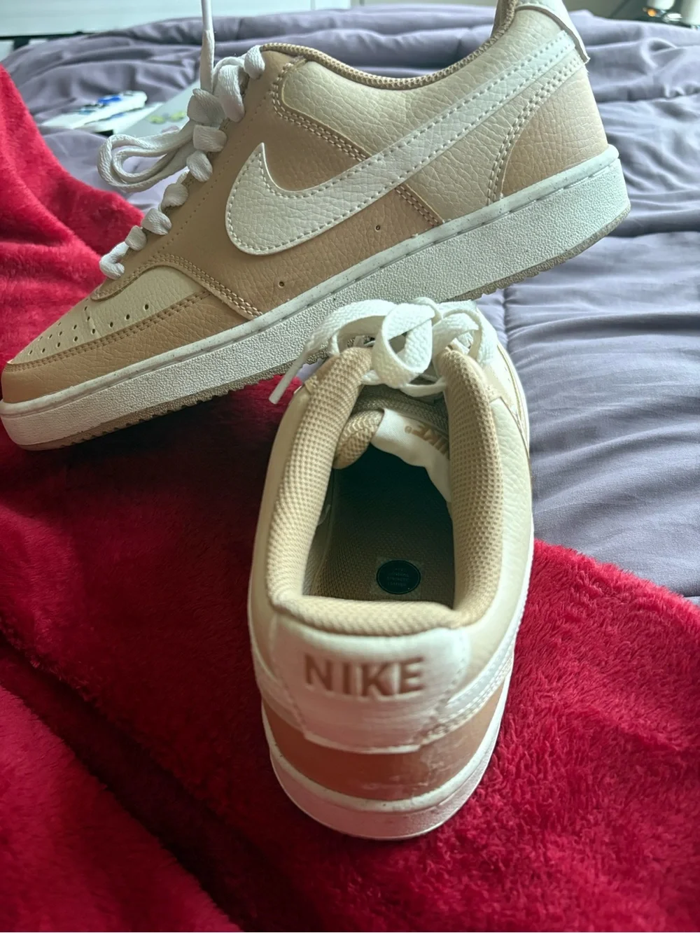 Nike stylish low